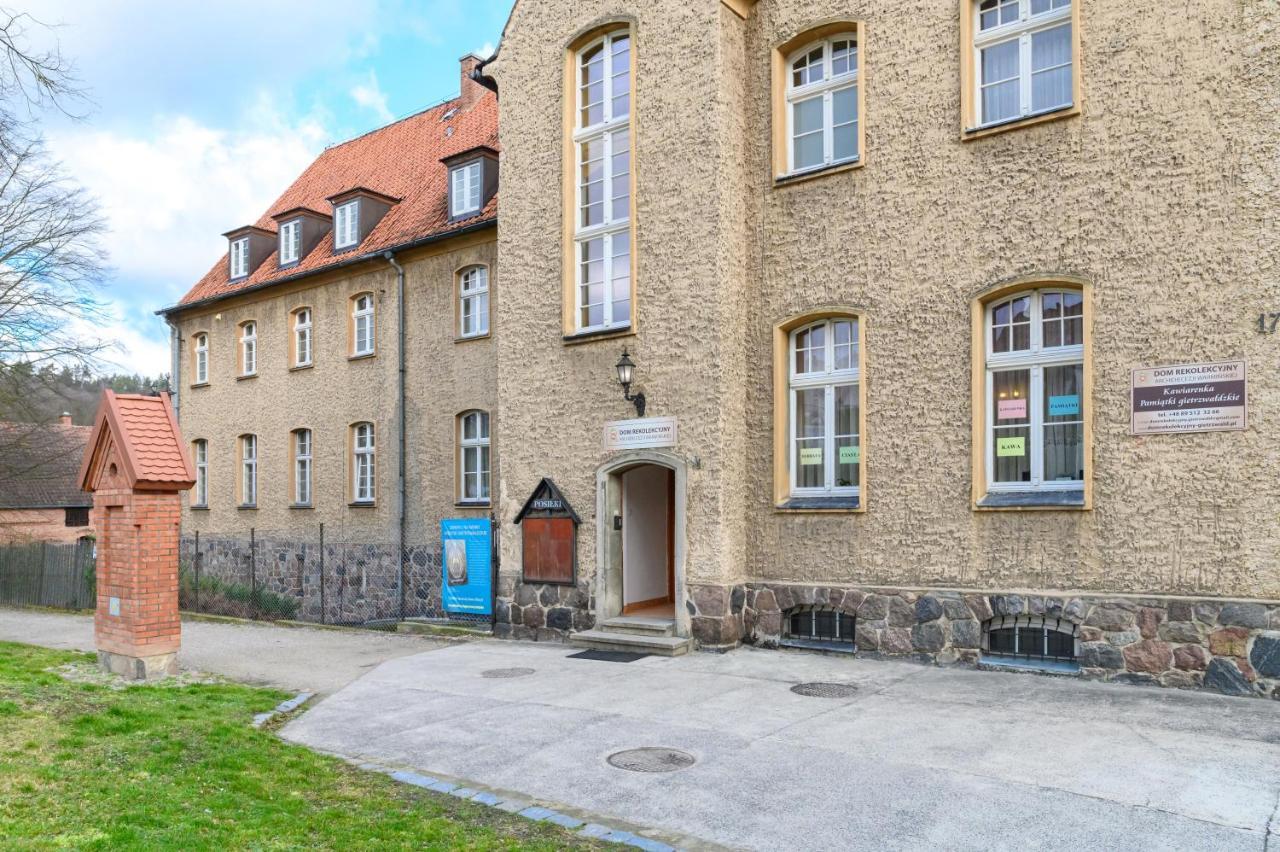 Domus Mariae Gietrzwald Hostel Eksteriør bilde