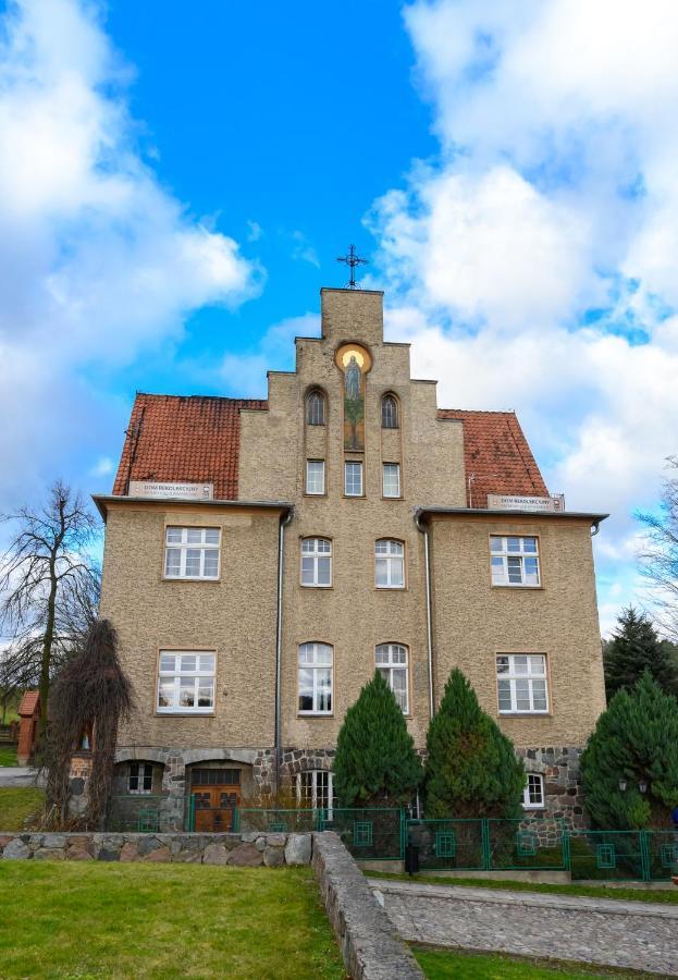 Domus Mariae Gietrzwald Hostel Eksteriør bilde